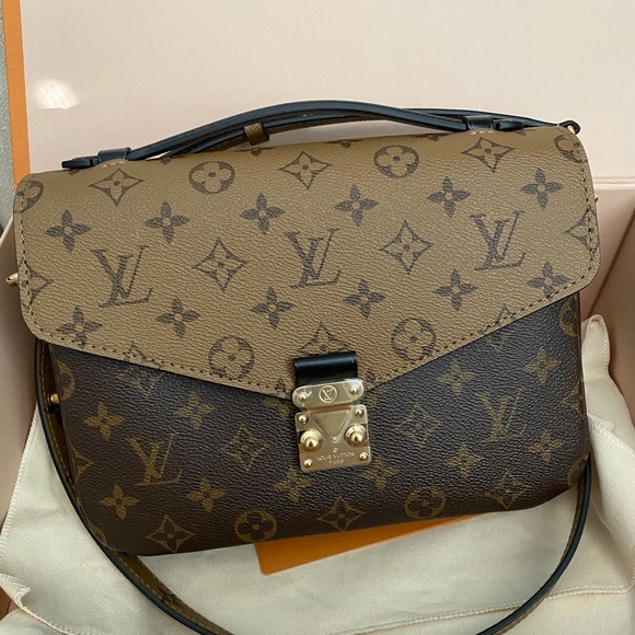 Louis Vuitton Handbags - SOLD/TRADED Louis Vuitton Metis Reverse Monogram